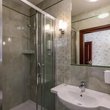 Hotel Margerita 3*